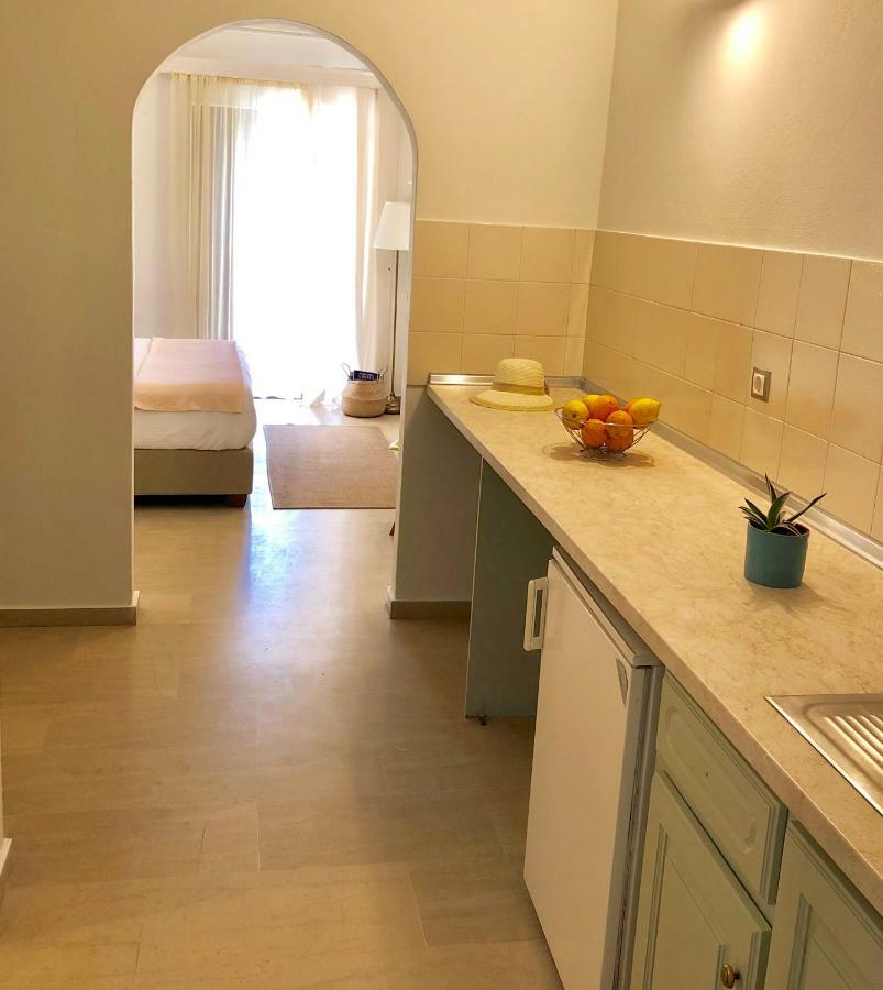 Nikoleta'S Corfu Apartments Gouvia Ngoại thất bức ảnh